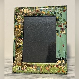 Whimsical Green Animal-Themed Picture Frame